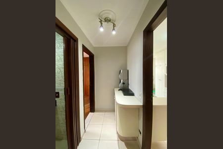 Apartamento à venda com 55m², 2 quartos e 1 vagaCorredor