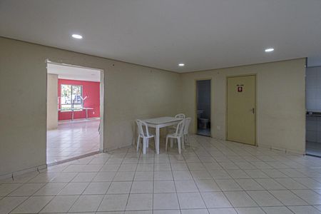 Apartamento à venda com 48m², 2 quartos e 1 vaga Apartamento à venda com 48m², 2 quartos e 1 vagasalão de festas_1