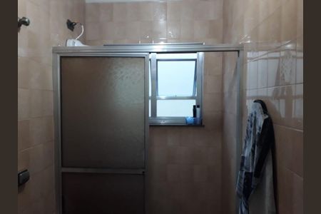 Casa à venda com 154m², 3 quartos e 3 vagasBanheiro