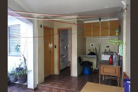 Casa à venda com 154m², 3 quartos e 3 vagasCozinha