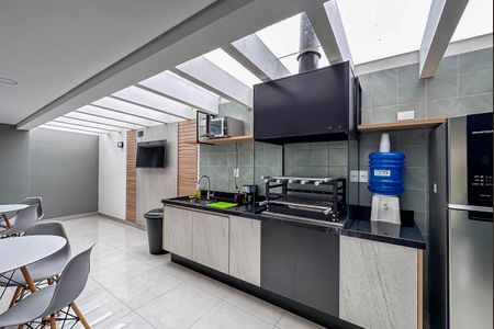 Apartamento para alugar com 47m², 2 quartos e 1 vagaÁrea comum - Churrasqueira