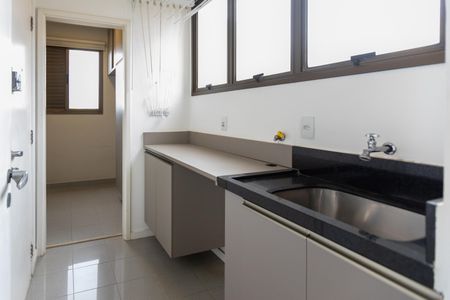 Apartamento para alugar com 160m², 3 quartos e 3 vagasÁrea de Serviço