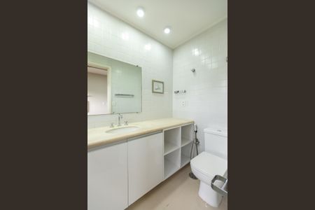 Apartamento para alugar com 160m², 3 quartos e 3 vagasBanheiro da Suíte 2