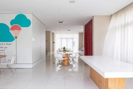 Apartamento para alugar com 100m², 2 quartos e 2 vagasÁrea comum