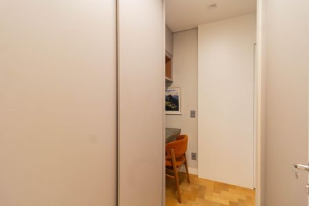 Apartamento para alugar com 100m², 2 quartos e 2 vagasCloset