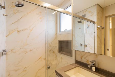 Apartamento para alugar com 100m², 2 quartos e 2 vagasSuíte