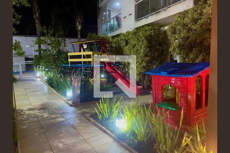 Apartamento para alugar com 62m², 2 quartos e 1 vagaÁrea comum - Playground