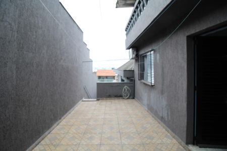 Casa à venda com 218m², 3 quartos e 2 vagas Casa à venda com 218m², 3 quartos e 2 vagasCasa 02