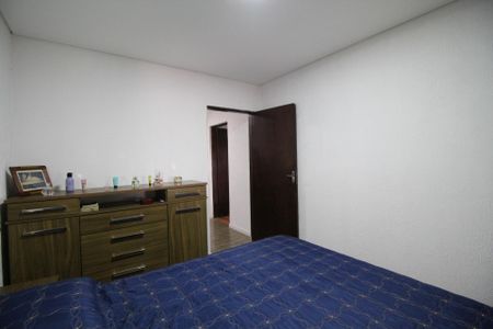 Casa à venda com 218m², 3 quartos e 2 vagas Casa à venda com 218m², 3 quartos e 2 vagasCasa 02