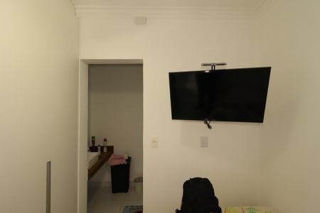 Casa à venda com 230m², 3 quartos e 3 vagasQuarto de Serviço