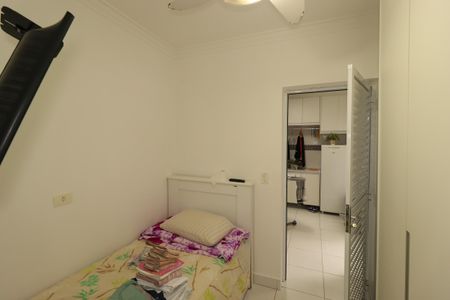 Casa à venda com 230m², 3 quartos e 3 vagasQuarto de Serviço