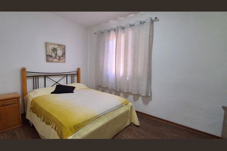 Casa à venda com 98m², 3 quartos e 4 vagasQuarto 2