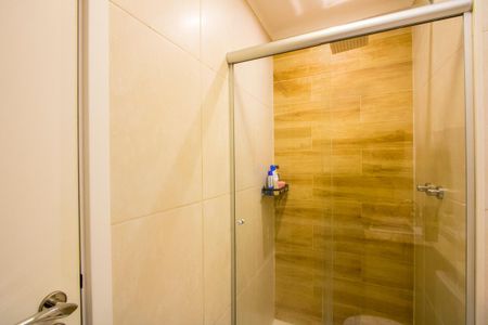 Apartamento à venda com 64m², 2 quartos e 1 vagaBanheiro do quarto 1