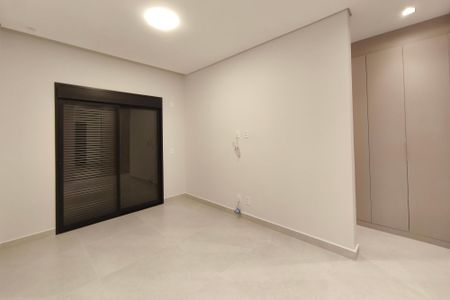 Casa de condomínio à venda com 300m², 3 quartos e 2 vagas Casa de condomínio à venda com 300m², 3 quartos e 2 vagasQuarto Suíte 3