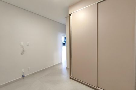 Casa de condomínio à venda com 300m², 3 quartos e 2 vagas Casa de condomínio à venda com 300m², 3 quartos e 2 vagasQuarto Suíte