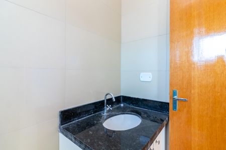 Apartamento para alugar com 36m², 2 quartos e sem vaga Apartamento para alugar com 36m², 2 quartos e sem vagaBanheiro