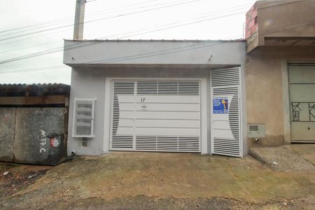 Casa à venda com 70m², 1 quarto e sem vagaFachada