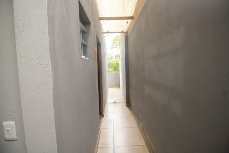 Casa à venda com 70m², 1 quarto e sem vagaCorredor
