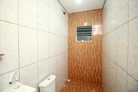 Casa à venda com 70m², 1 quarto e sem vagaBanheiro
