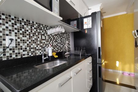 Apartamento à venda com 62m², 3 quartos e 1 vaga Apartamento à venda com 62m², 3 quartos e 1 vagaCozinha - Armários