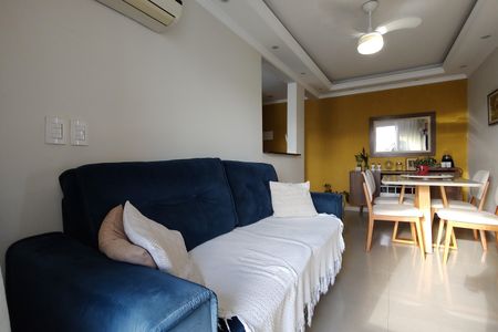 Apartamento à venda com 62m², 3 quartos e 1 vaga Apartamento à venda com 62m², 3 quartos e 1 vagaSala