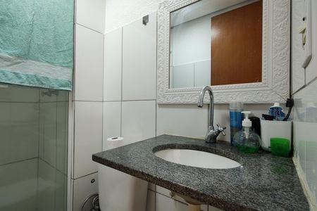 Apartamento à venda com 62m², 3 quartos e 1 vaga Apartamento à venda com 62m², 3 quartos e 1 vagaBanheiro Social