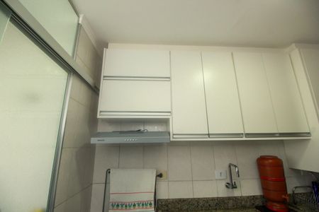 Apartamento à venda com 55m², 2 quartos e 1 vagaCozinha