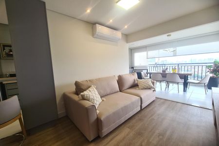 Apartamento à venda com 63m², 2 quartos e 1 vaga Apartamento à venda com 63m², 2 quartos e 1 vagaSala