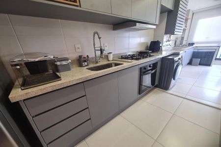 Apartamento à venda com 63m², 2 quartos e 1 vaga Apartamento à venda com 63m², 2 quartos e 1 vagaCozinha