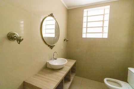 Apartamento à venda com 120m², 3 quartos e 1 vaga Apartamento à venda com 120m², 3 quartos e 1 vagaBanheiro