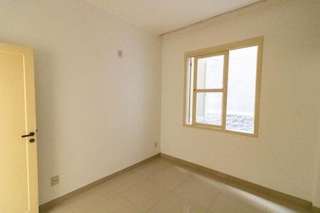 Apartamento à venda com 120m², 3 quartos e 1 vaga Apartamento à venda com 120m², 3 quartos e 1 vagaQuarto 1