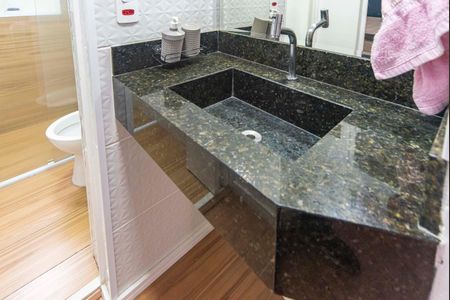 Apartamento para alugar com 55m², 2 quartos e 1 vagaBanheiro 