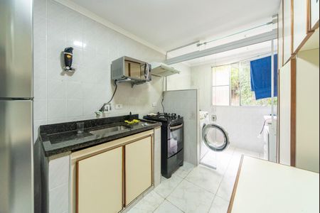 Apartamento para alugar com 55m², 2 quartos e 1 vagaCozinha 