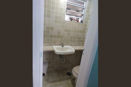 Banheiro de apartamento à venda com 3 quartos, 67m² em Jardim Garcia, Campinas