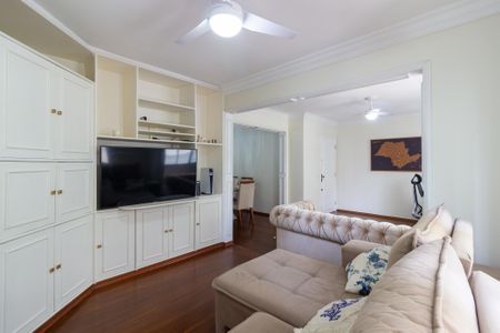 Apartamento à venda com 138m², 3 quartos e 2 vagas Apartamento à venda com 138m², 3 quartos e 2 vagasSala