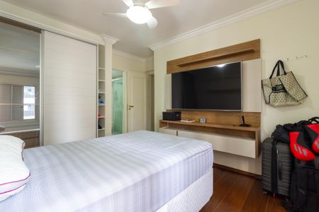 Apartamento à venda com 138m², 3 quartos e 2 vagas Apartamento à venda com 138m², 3 quartos e 2 vagasSuíte 2