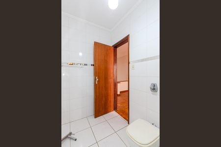 Casa à venda com 220m², 3 quartos e 3 vagasBanheiro