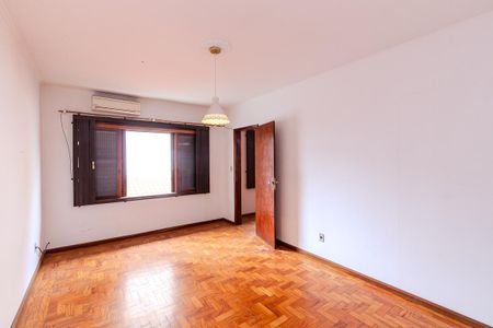 Casa à venda com 220m², 3 quartos e 3 vagasQuarto 2