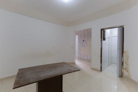 Suíte de apartamento para alugar com 1 quarto, 30m² em Jardim Cecy, São Paulo