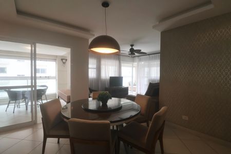 Apartamento para alugar com 148m², 4 quartos e 2 vagas Apartamento para alugar com 148m², 4 quartos e 2 vagasSala