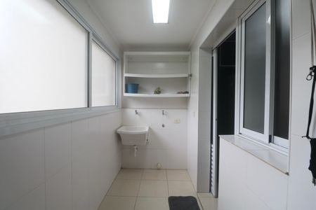 Apartamento para alugar com 148m², 4 quartos e 2 vagas Apartamento para alugar com 148m², 4 quartos e 2 vagasÁrea de Serviço