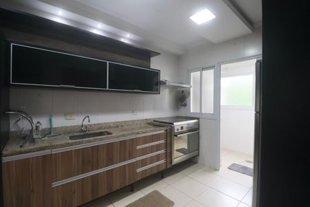 Apartamento para alugar com 148m², 4 quartos e 2 vagas Apartamento para alugar com 148m², 4 quartos e 2 vagasCozinha