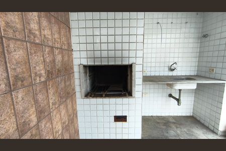 Casa à venda com 170m², 3 quartos e 4 vagasChurrasqueira