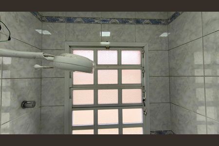 Casa à venda com 170m², 3 quartos e 4 vagasBanheiro 