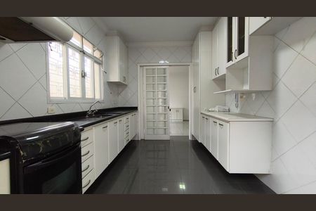 Casa à venda com 170m², 3 quartos e 4 vagasCozinha