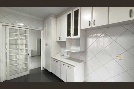Casa à venda com 170m², 3 quartos e 4 vagasCozinha
