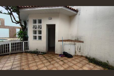 Casa à venda com 170m², 3 quartos e 4 vagasQuintal