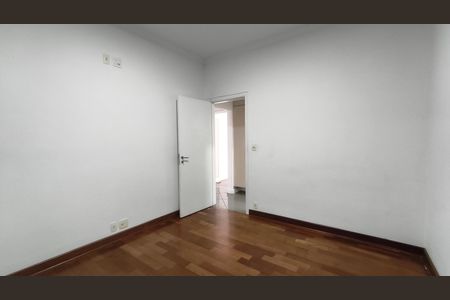 Casa à venda com 170m², 3 quartos e 4 vagasQuarto 2