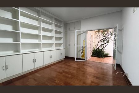 Casa à venda com 170m², 3 quartos e 4 vagasQuarto 1