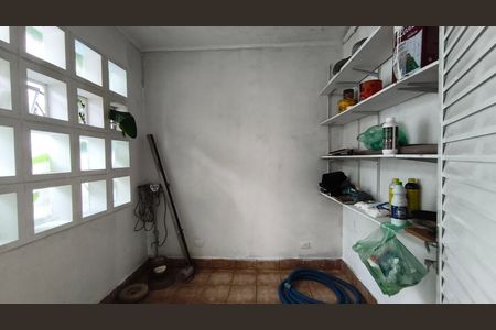 Casa à venda com 170m², 3 quartos e 4 vagasQuarto de Serviço